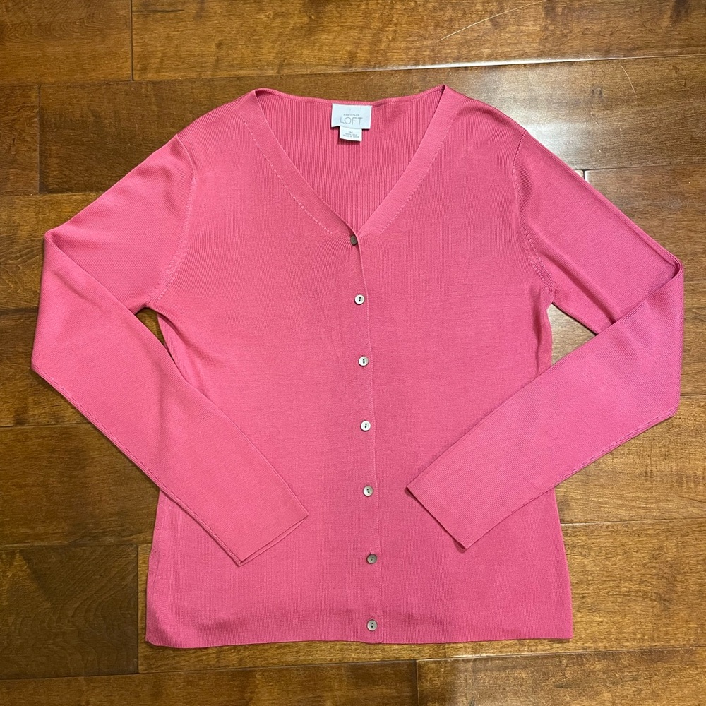 LOFT V-Neck Pink Cardigan Sweater